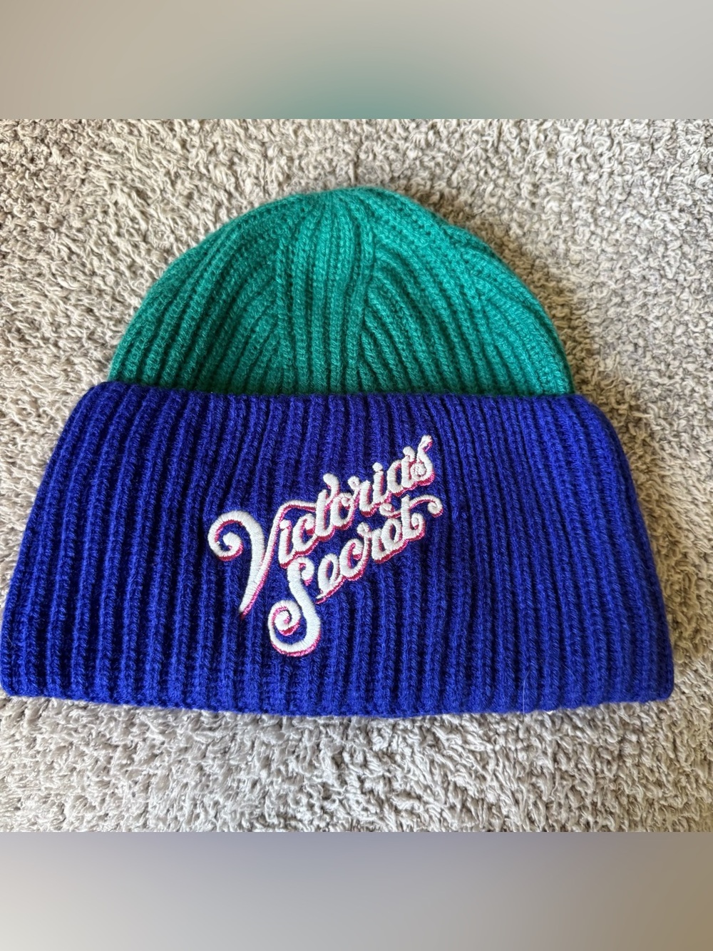 Victoria Secret Beanie Blue & Green OS